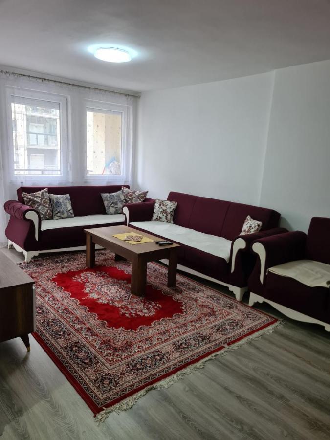 Fush Kosov Apartment Center Kosovo Polje Eksteriør billede